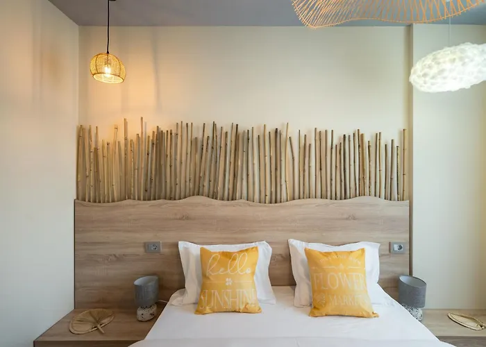 Azul Old Town 布加勒斯特